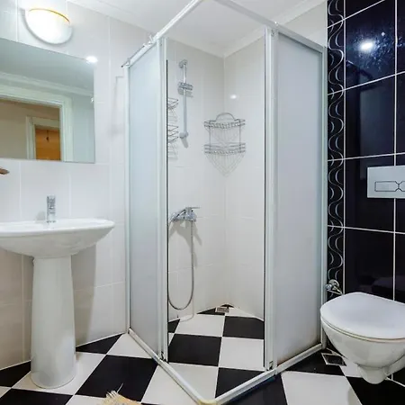 Aliyie Yazir Apartmán *
